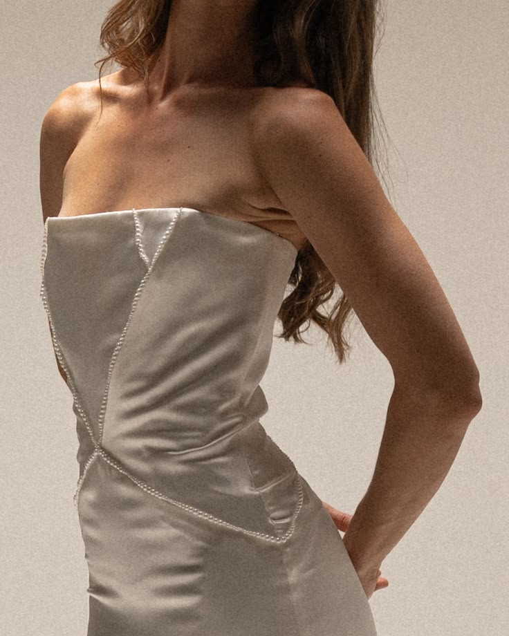 Modernising a bridal boutique brand requires restraint. Refinement should strengthen recognition, not replace it. For Blanc Bridal we focused on typographic refinement, elevated colour calibration, improved visual hierarchy and art direction alignmen