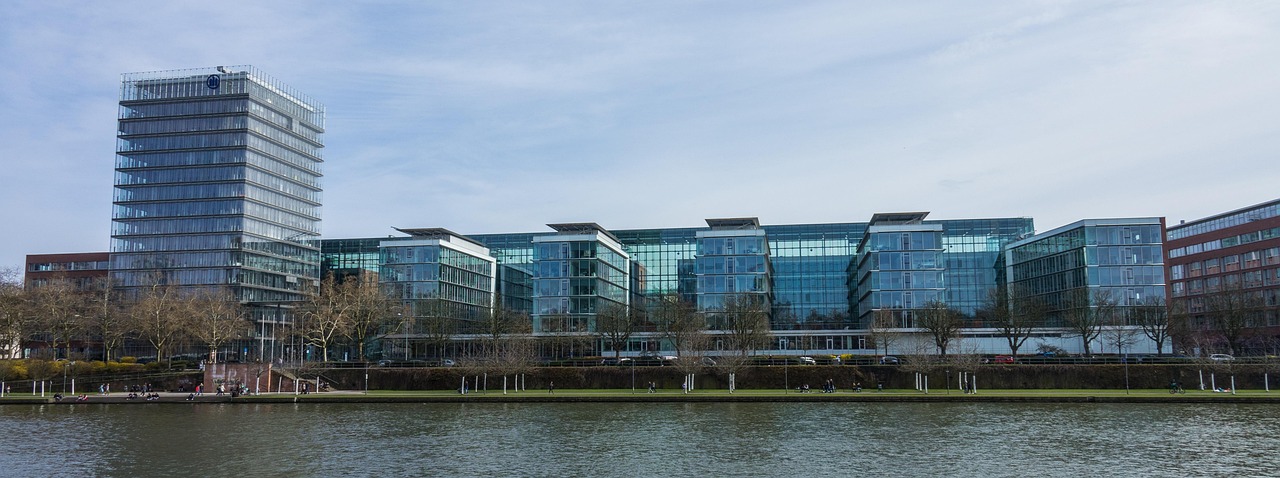 Allianz: Scaling Insurance Product Management and Configuration