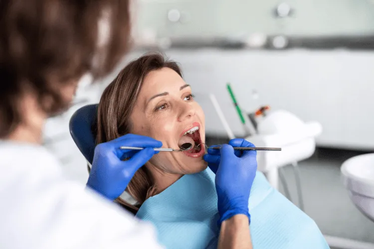znaczenie-kontroli-u-dentysty