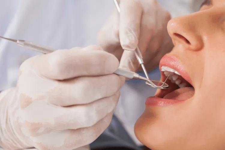 znaczenie-kontroli-u-dentysty