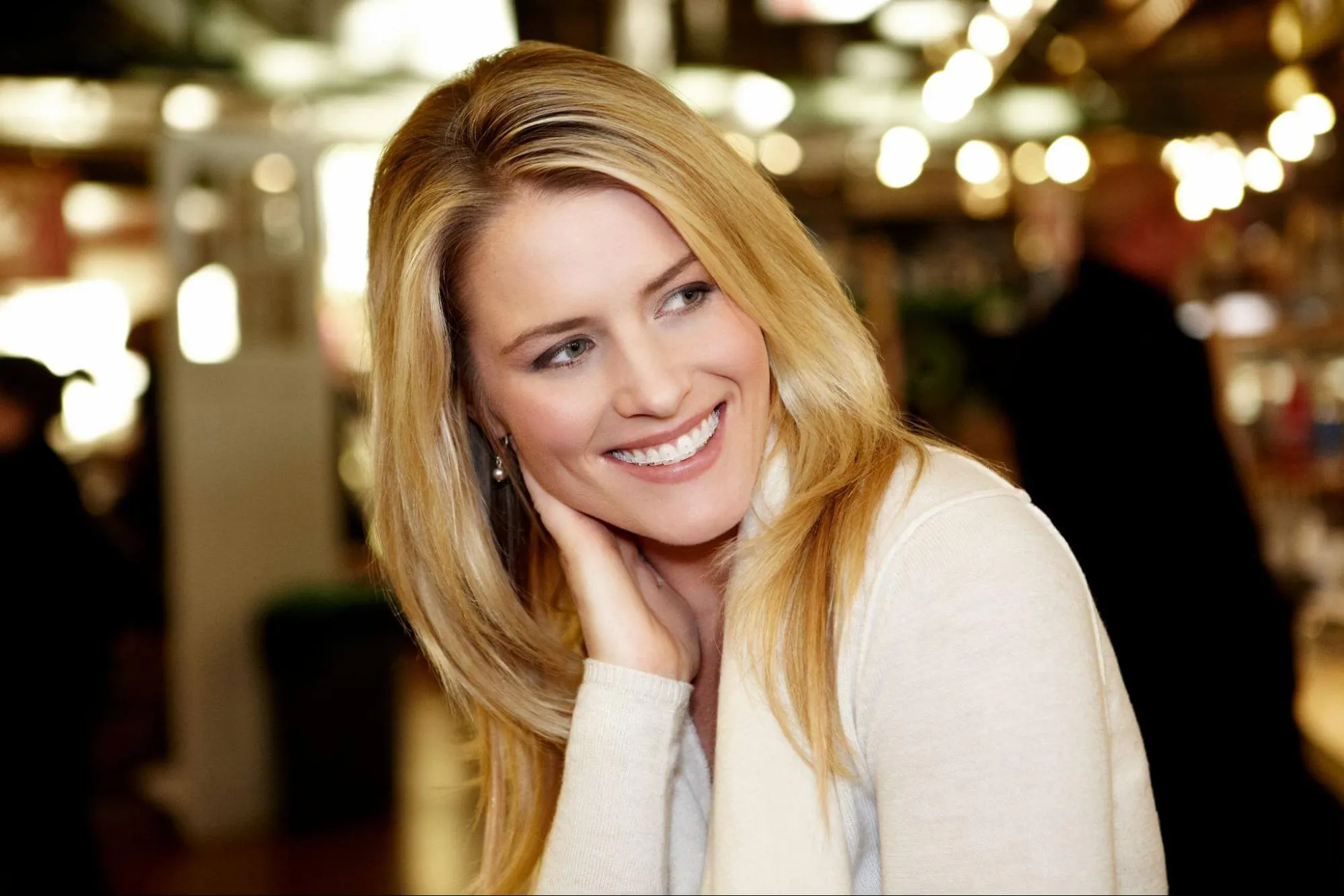 aparat-ortodontyczny-ceramiczny