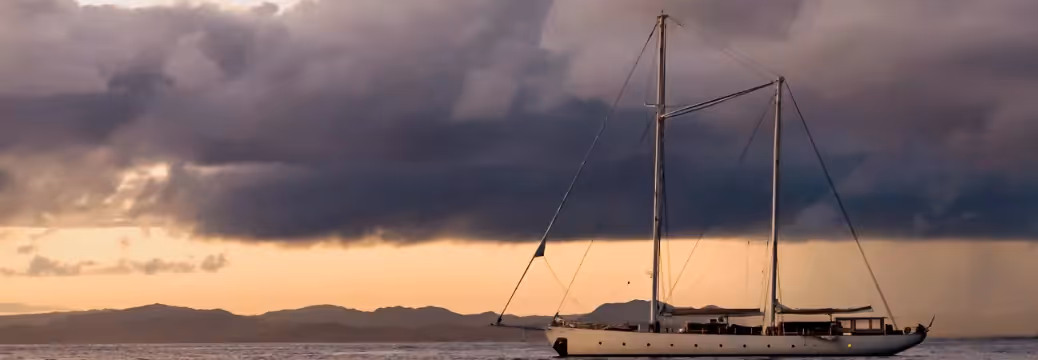 6 Idyllic Caribbean Sailing Destinations