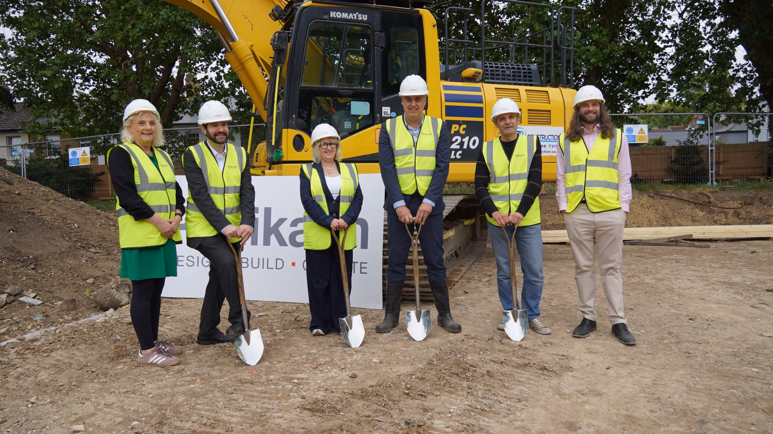 Kingston Council's Chief Executive (Sarah Ireland) and Leader of the Council (Councillor Andreas Kirsch) at a development site with a development partner in Kingston