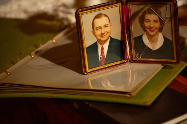 a couple of pictures of a man and a woman