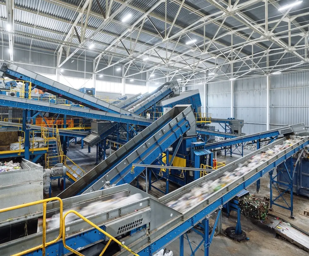 Recycle proces bij afvalverwerker