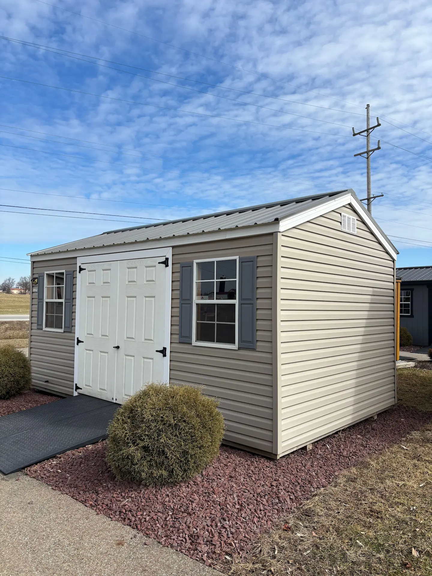Rent-to-Own Sheds vs. Financing: What’s Best Before the New Year?