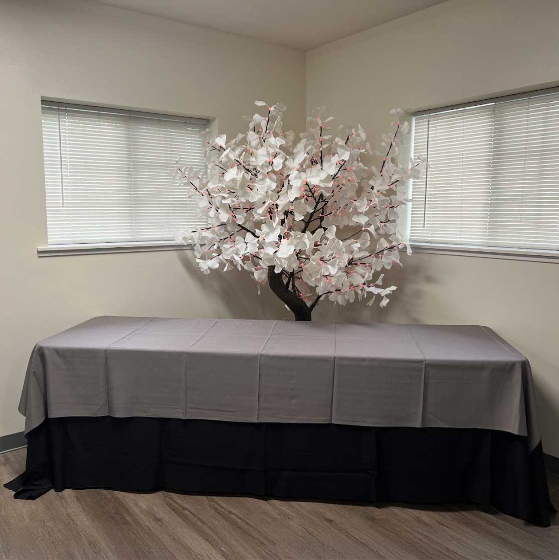 8' Banquet Table Linen