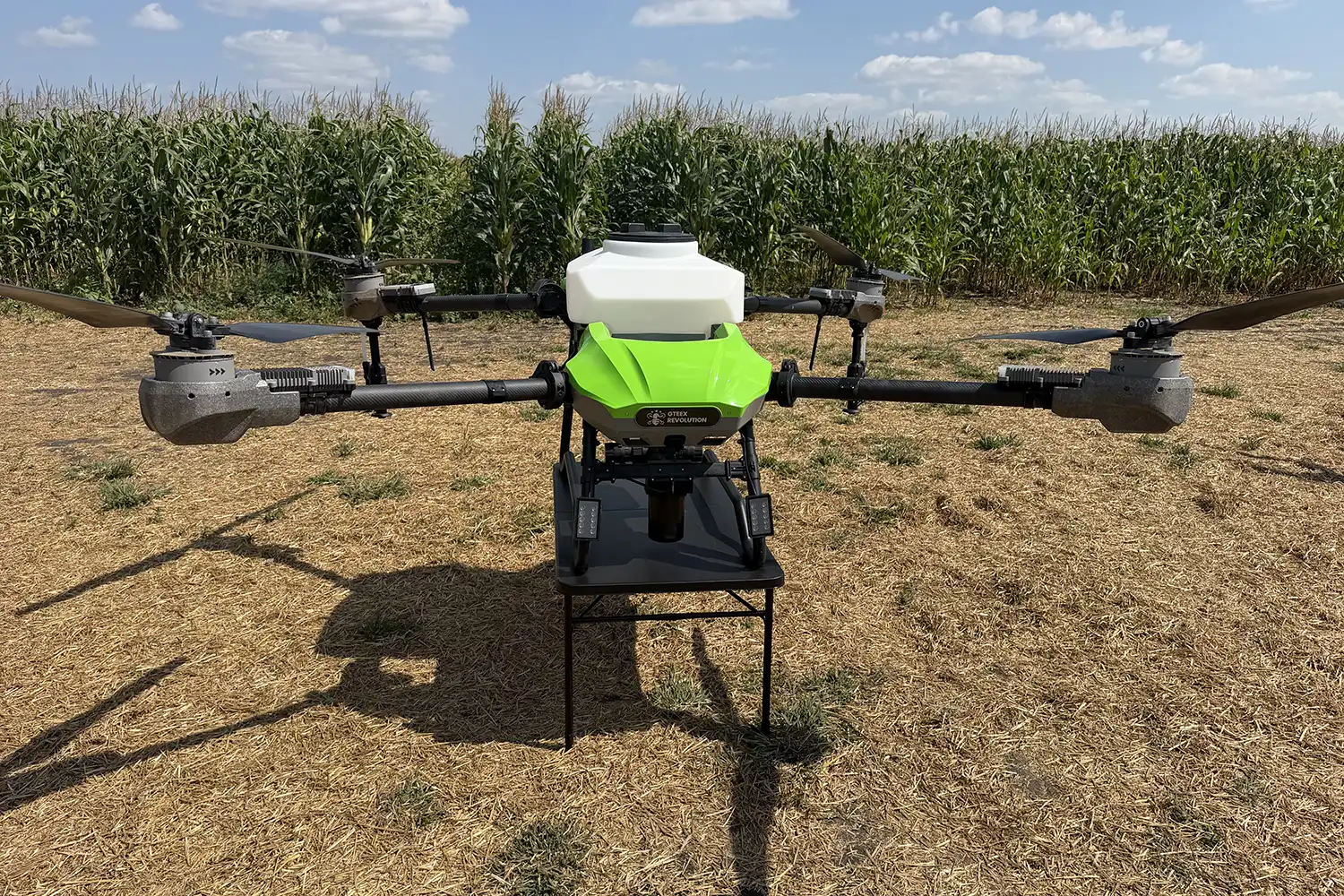 Revolution I-19 spray drone