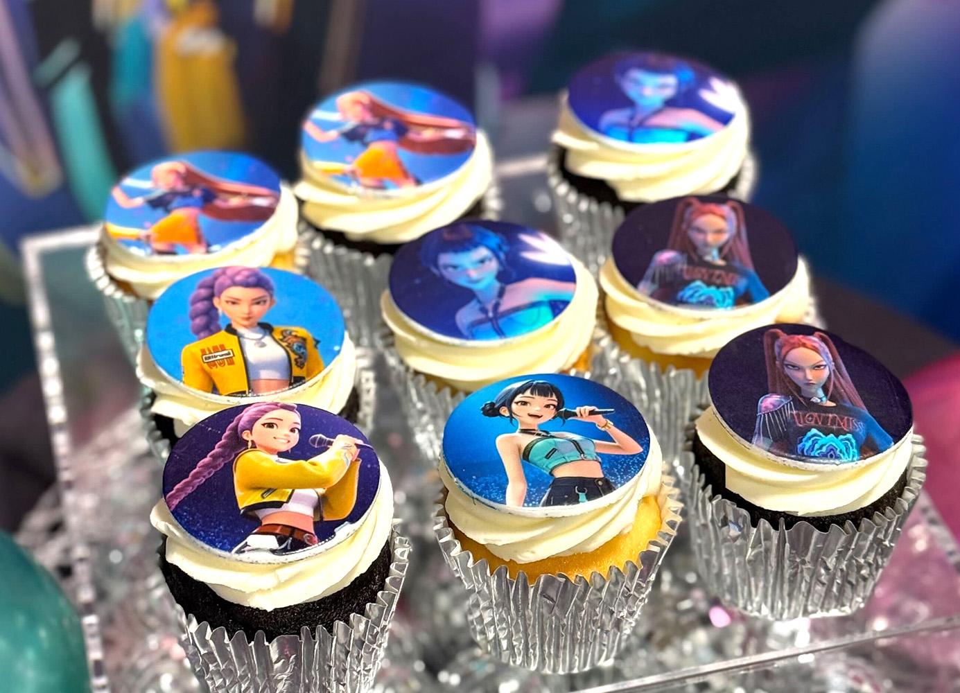 Huntrix Cupcakes