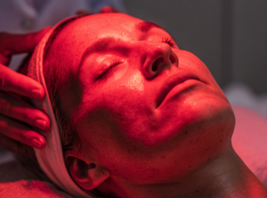 Chronic Traumatic Encephalopathy & LED Therapy: Science-Backed Solutions