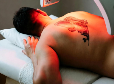 Does Red Light Therapy Affect Tattoos? A Comprehensive Guide for 2025