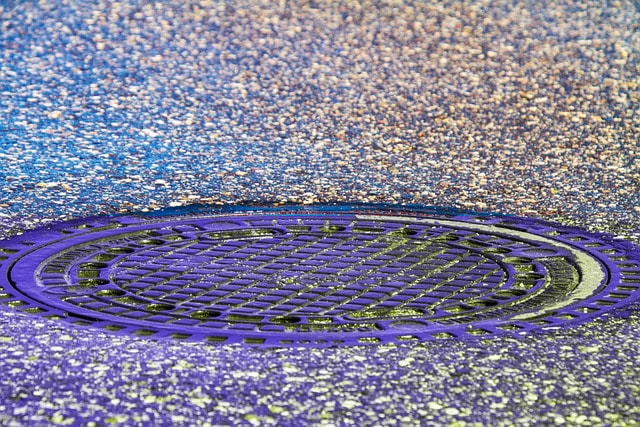 road, manhole cover, gulli, lid, cover, wastewater, drain, sewage system, structure, metal plate, manhole cover, wastewater, wastewater, drain, drain, drain, drain, drain