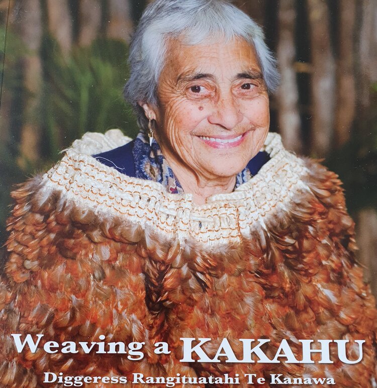 Weaving a Kakahu