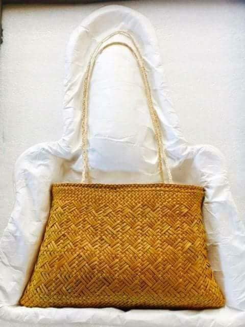 Kete pīngao Private collection 