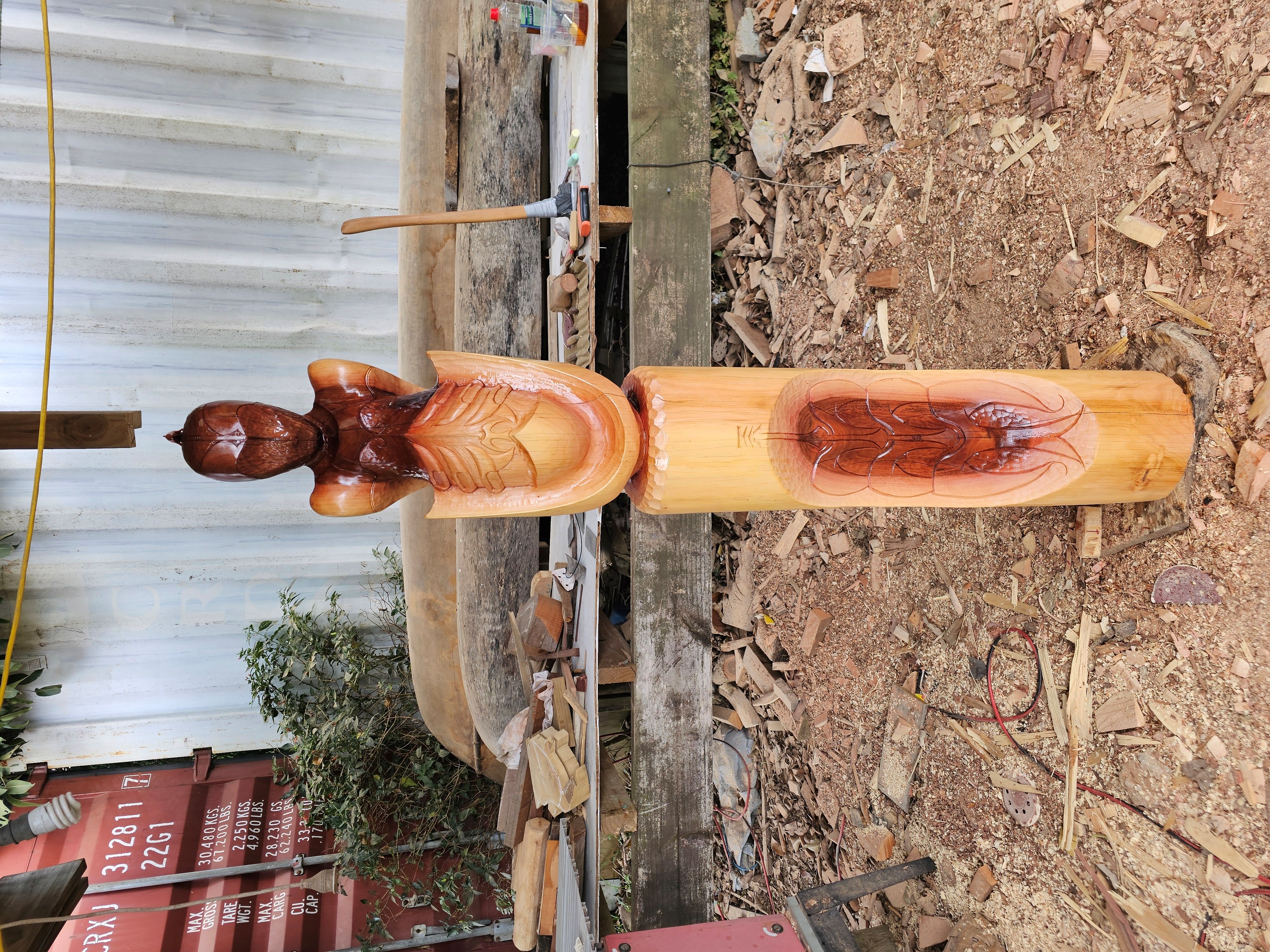 Tekoteko of anon-migratory bird representing the hau kainga of Rarotonga. (2024) Collecton of the NZ High Commission Rarotonga