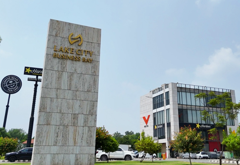 Commercial Real Estate in Lahore