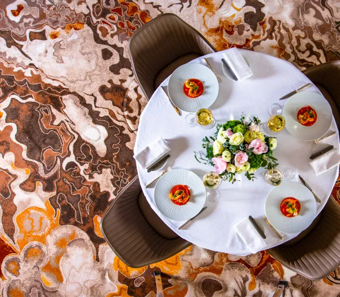 Lobby avec sapin de Noël