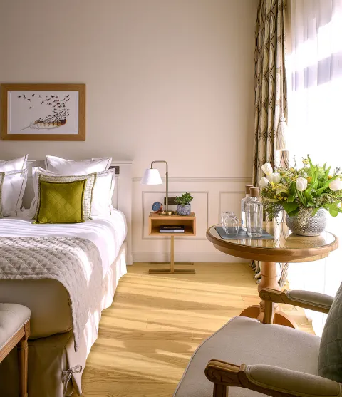 spring offer chais monnet