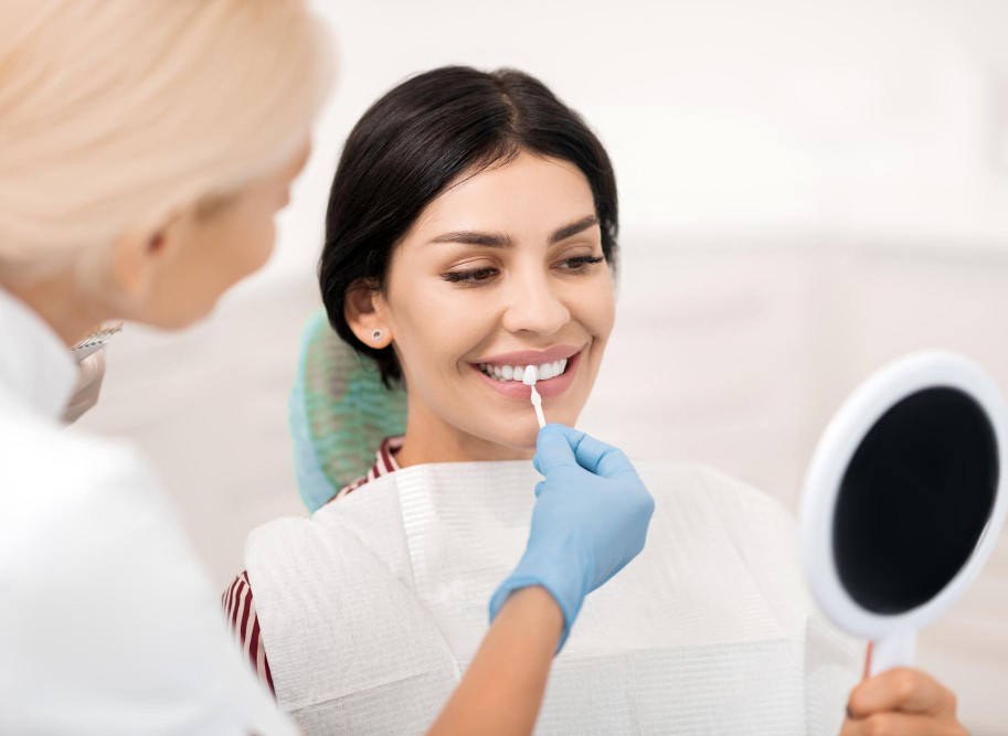 How Long Does Teeth Whitening Last? A Simple Guide to What Affects Your Results