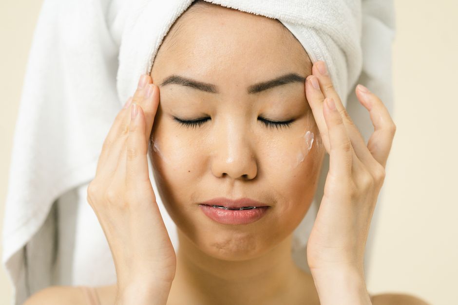 eczema eye cream