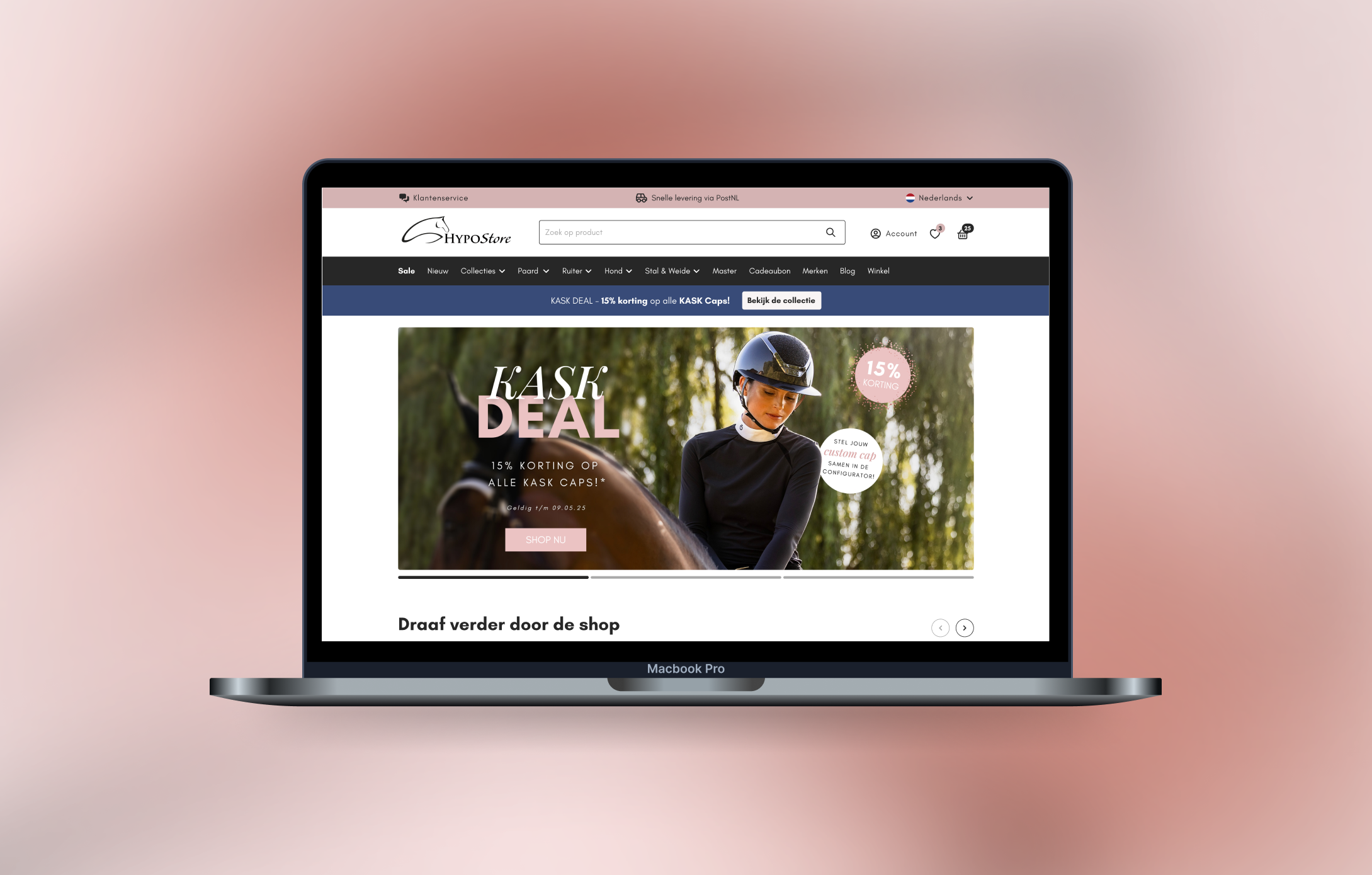 Een mockup van een Macbook Pro met daar in het redesign van de HypoStore webshop