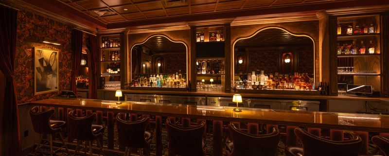 Bar photo 2