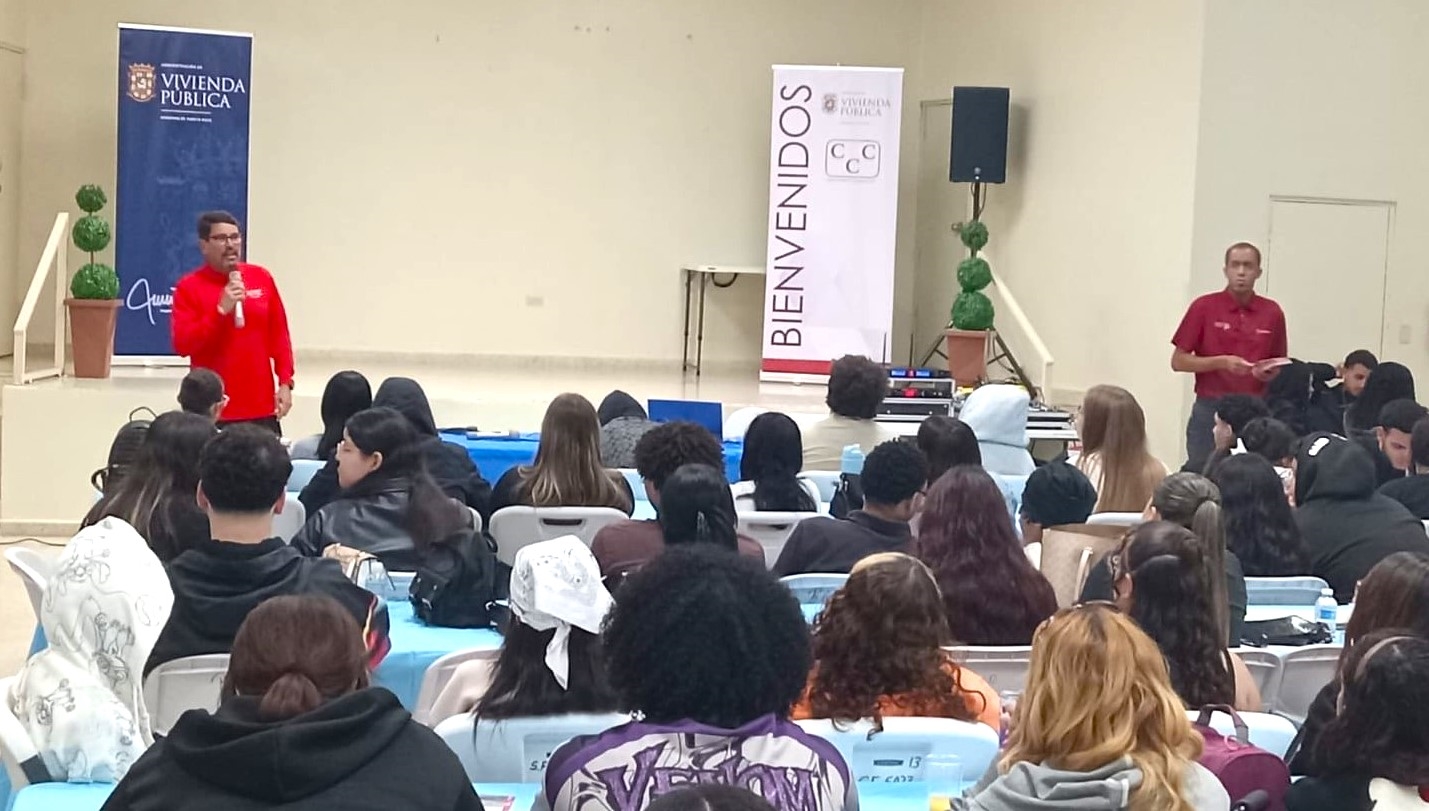 Adiestramiento en Marcha para Nuestros Jovenes Líderes del Futuro Foto 3