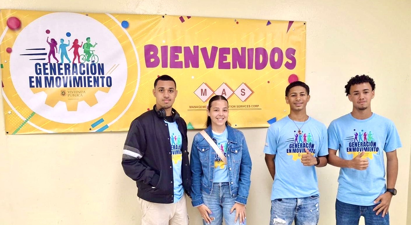 Administrador de Vivienda Pública Comparte con Jóvenes del Área 2 de AVP Foto 2