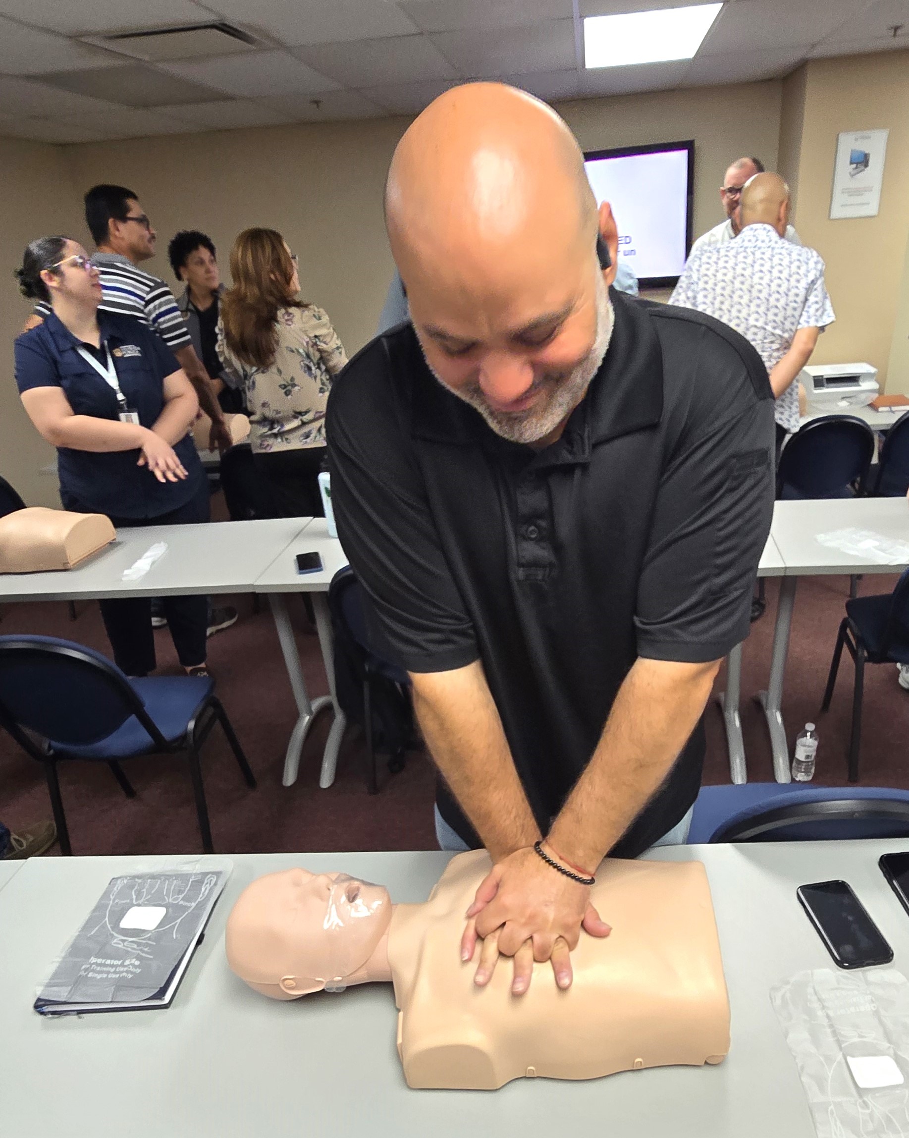 Reciben Adiestramiento en CPR Coordinadores - Foto 6