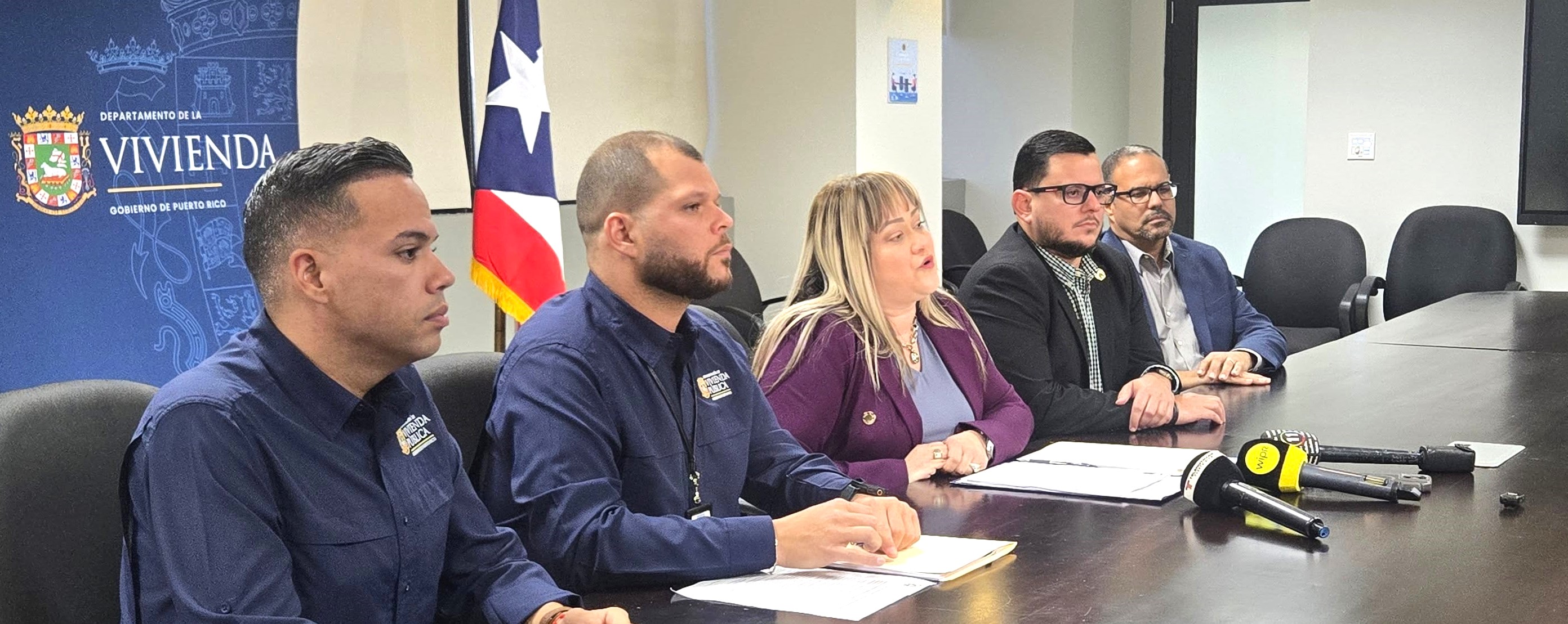 Se Solidarizan con Reclamo de Empleados Unionados - Foto 2