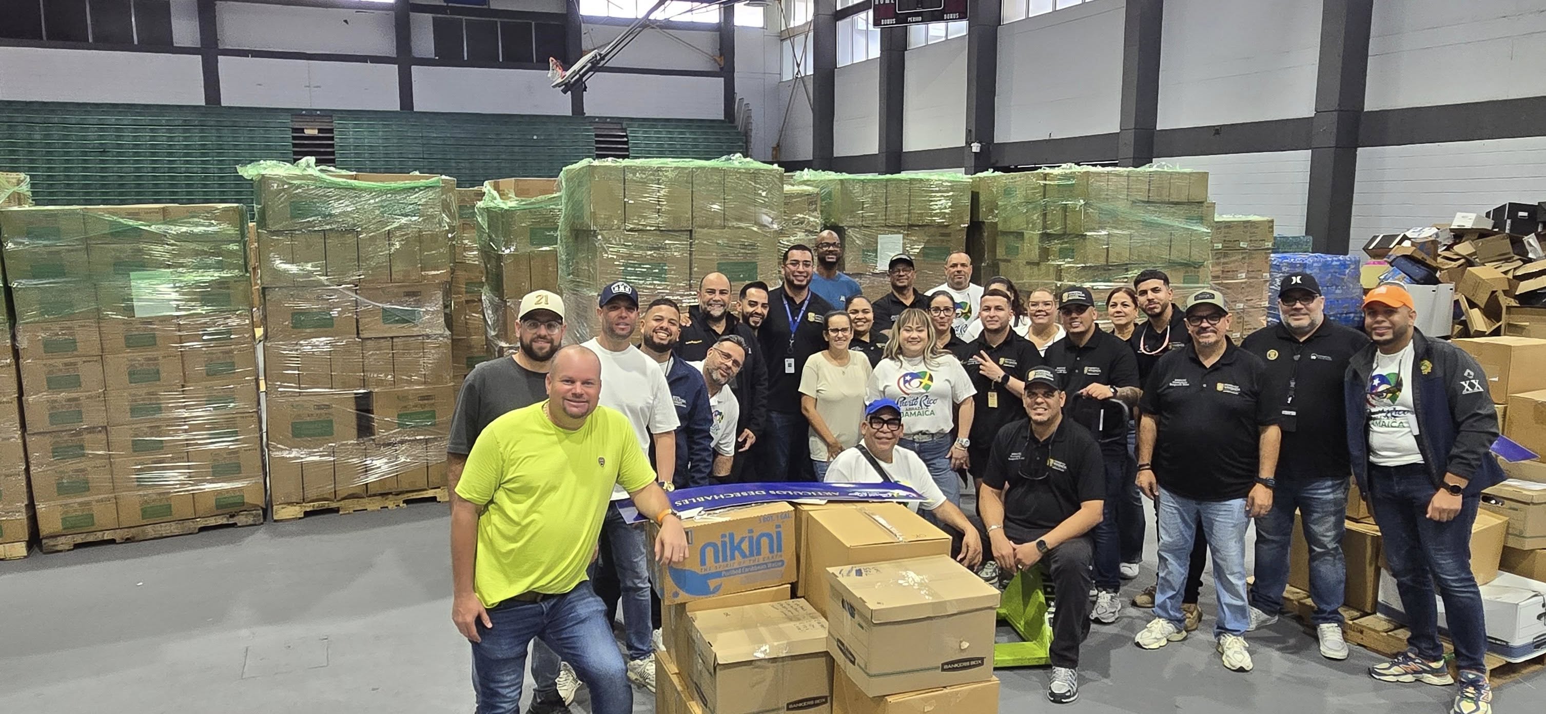 Departamento de la Vivienda Se Une a Esfuerzos de Ayuda a Jamaica - Foto 7