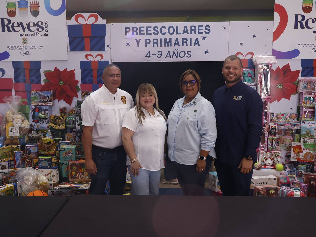 Entregan Juguetes en Patillas - Foto 6