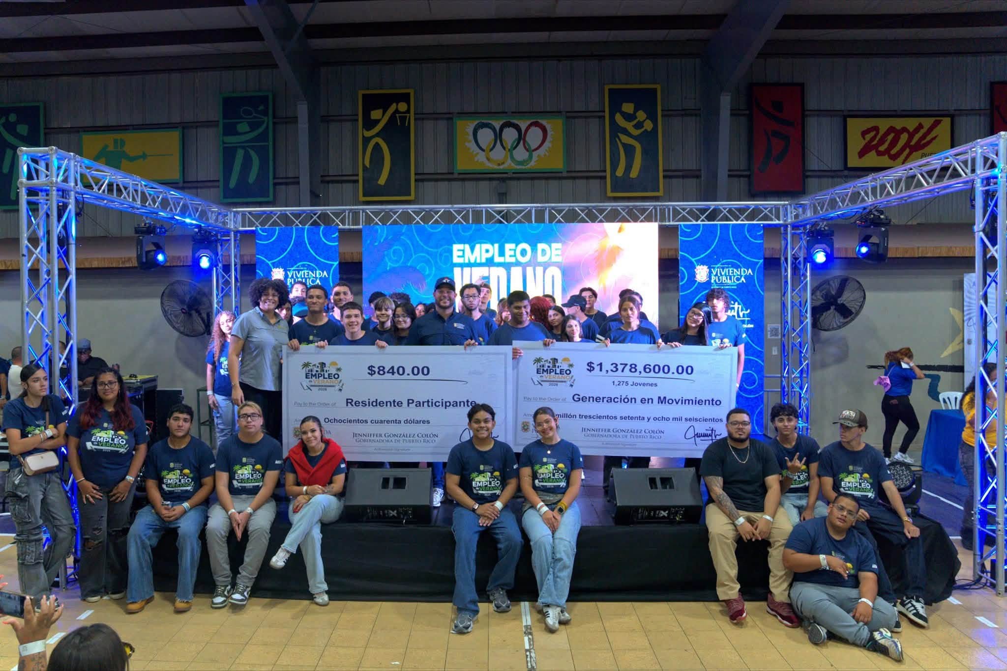 Éxitoso Cierre Programa de Empleo de Verano a Jóvenes de los Residenciales - Foto 4