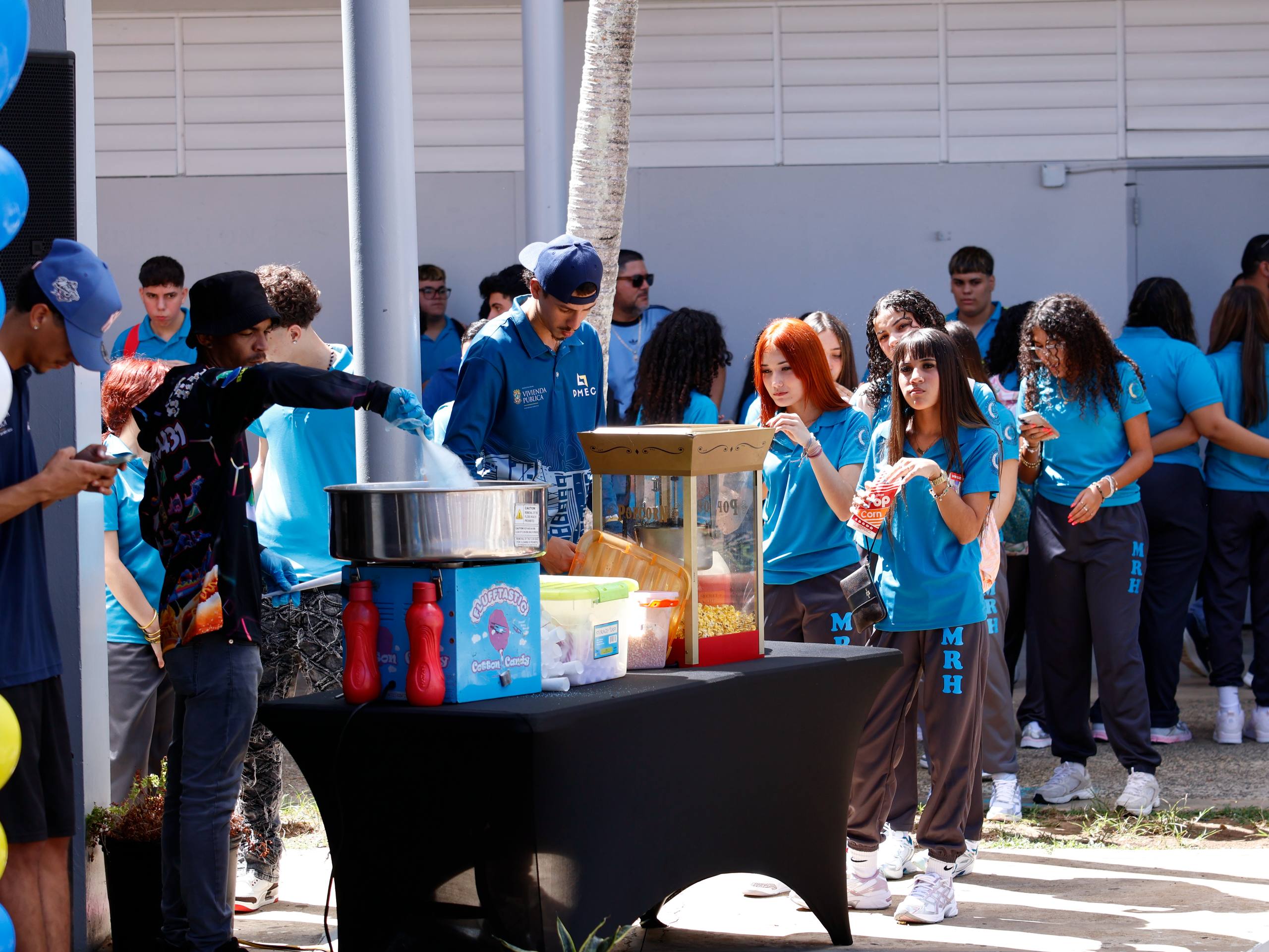 Vivienda Celebra Exitoso Inicio de Clases en Escuelas Adoptadas - Foto 1