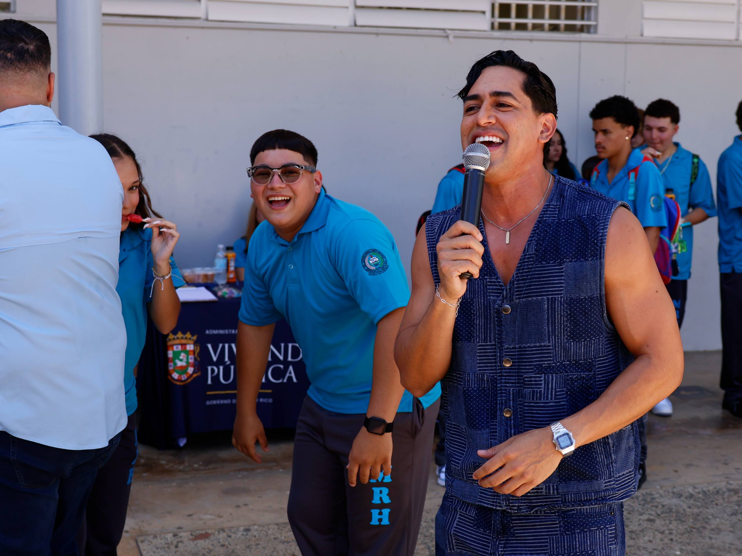 Vivienda Celebra Exitoso Inicio de Clases en Escuelas Adoptadas - Foto 2