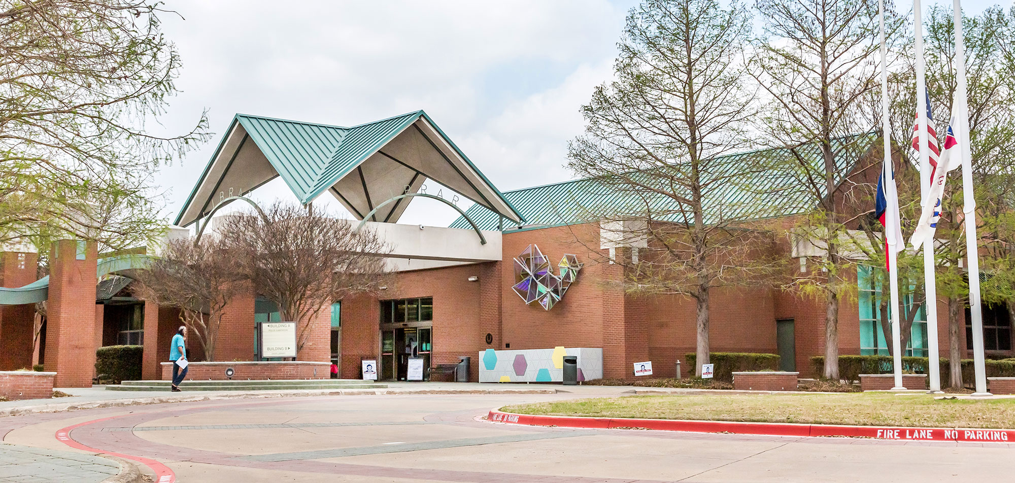 Davis Library in Plano, TX