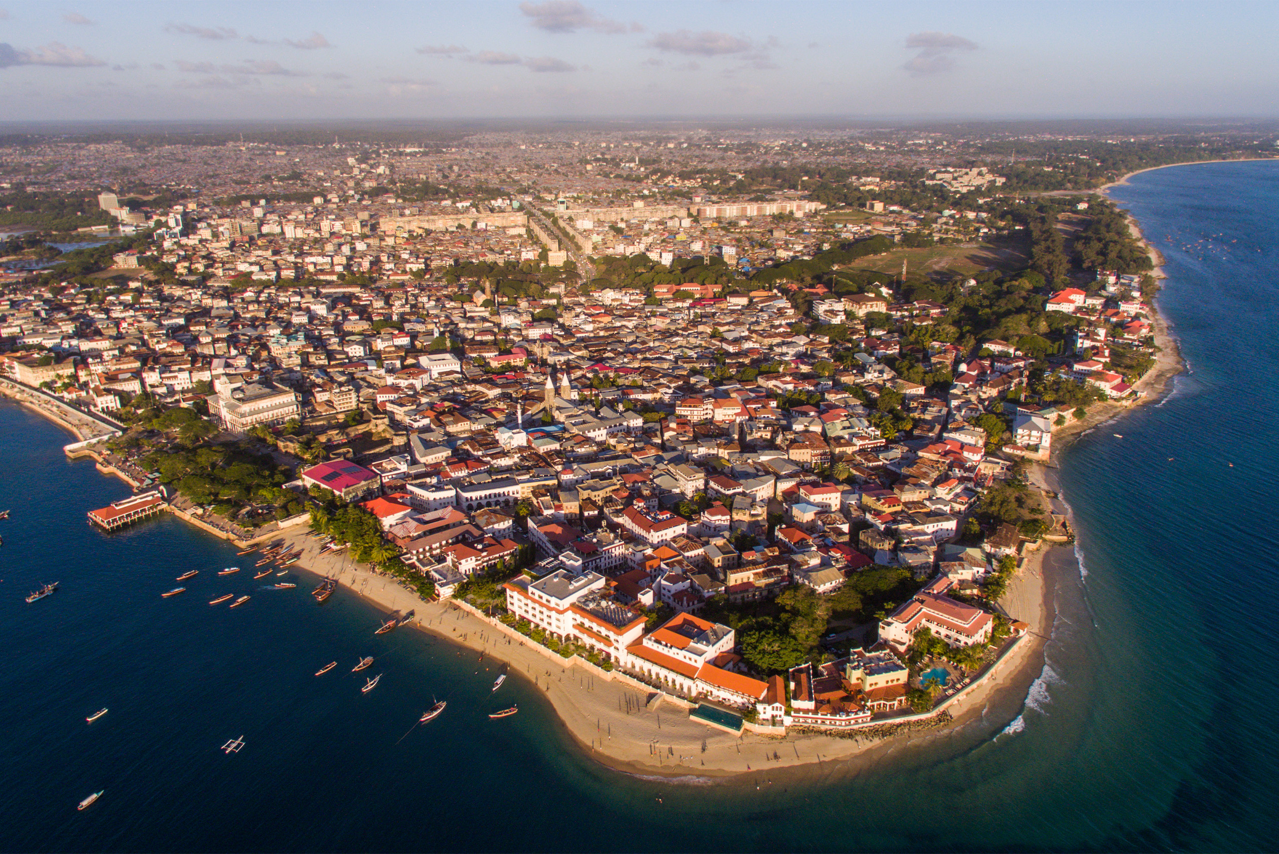 Stone Town: la capital de Zanzíbar – qué ver, dónde dormir y cómo moverse