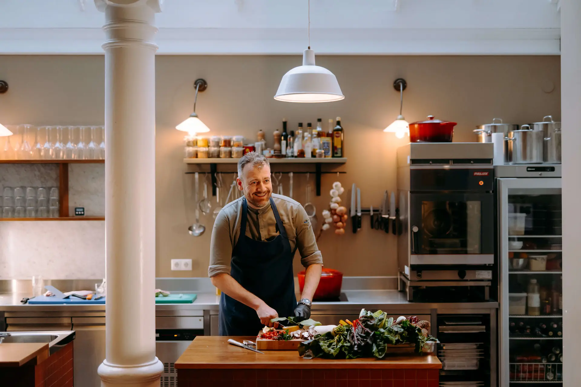 Restaurant booking management software