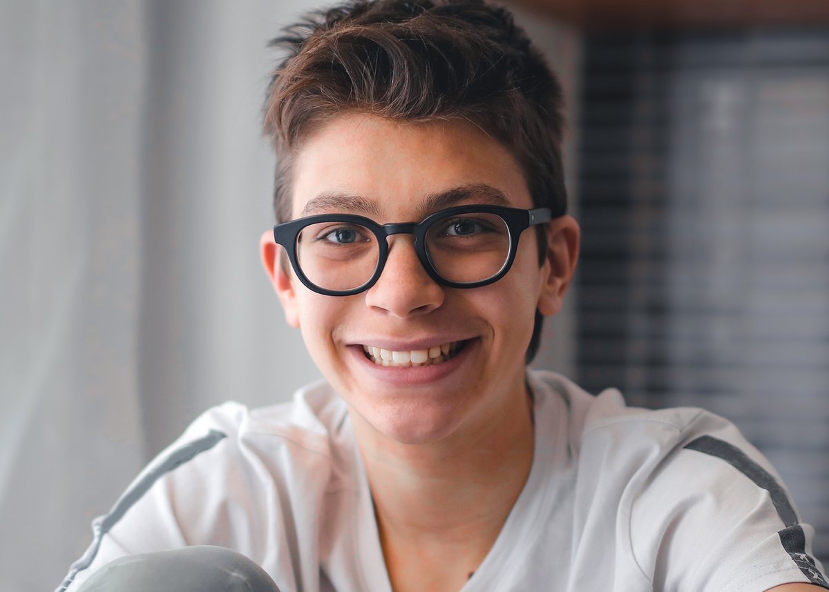 A teen building independence skills with a therapist