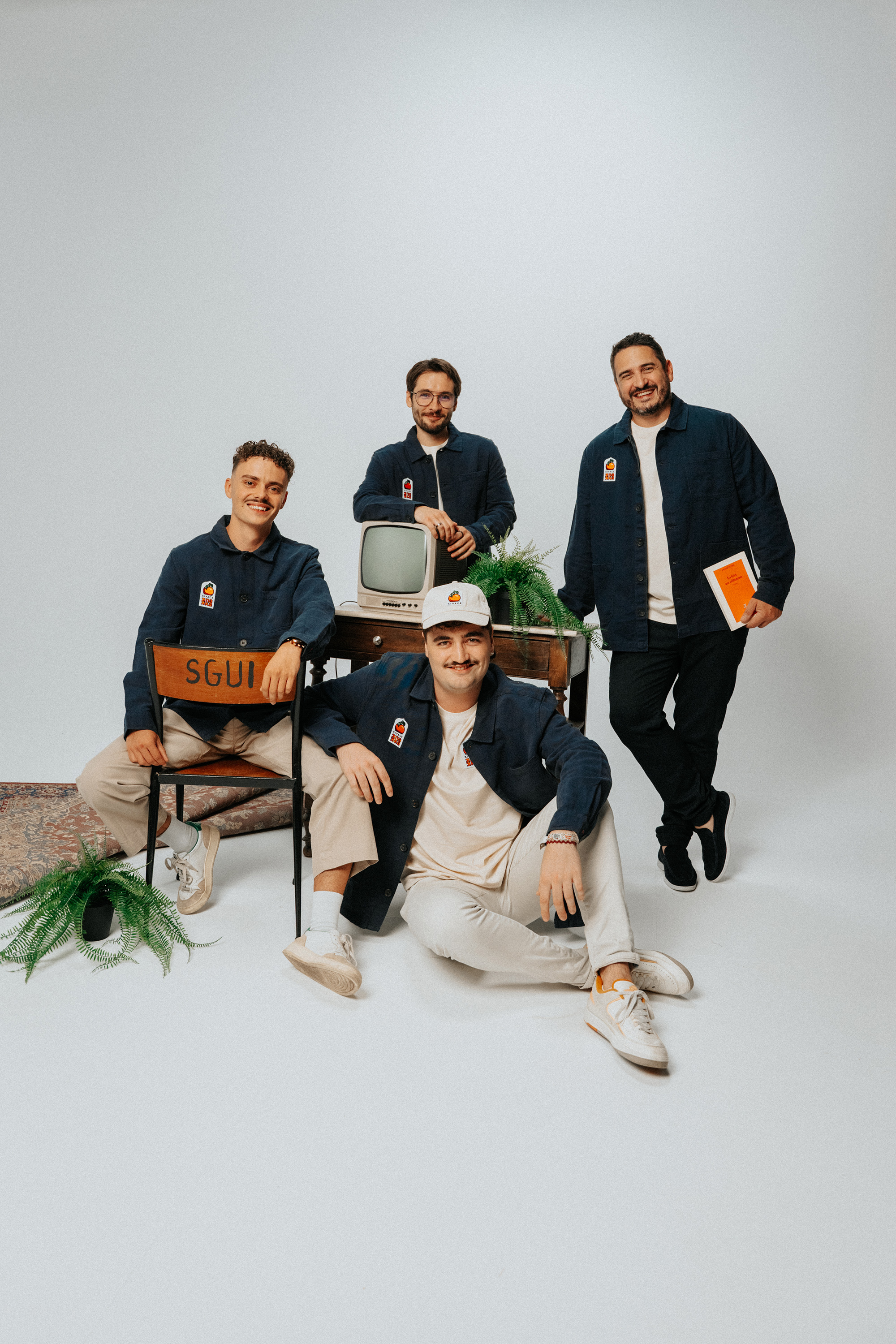 Photo de groupe de Romain le dirigeant de Naka avec ses managers en stratégie financière 