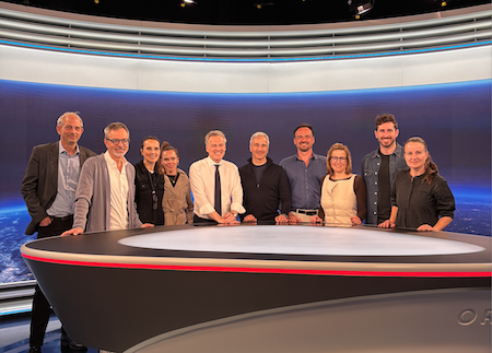 Gruppenbild IAA - ORF Führung mit Tarek Leitner