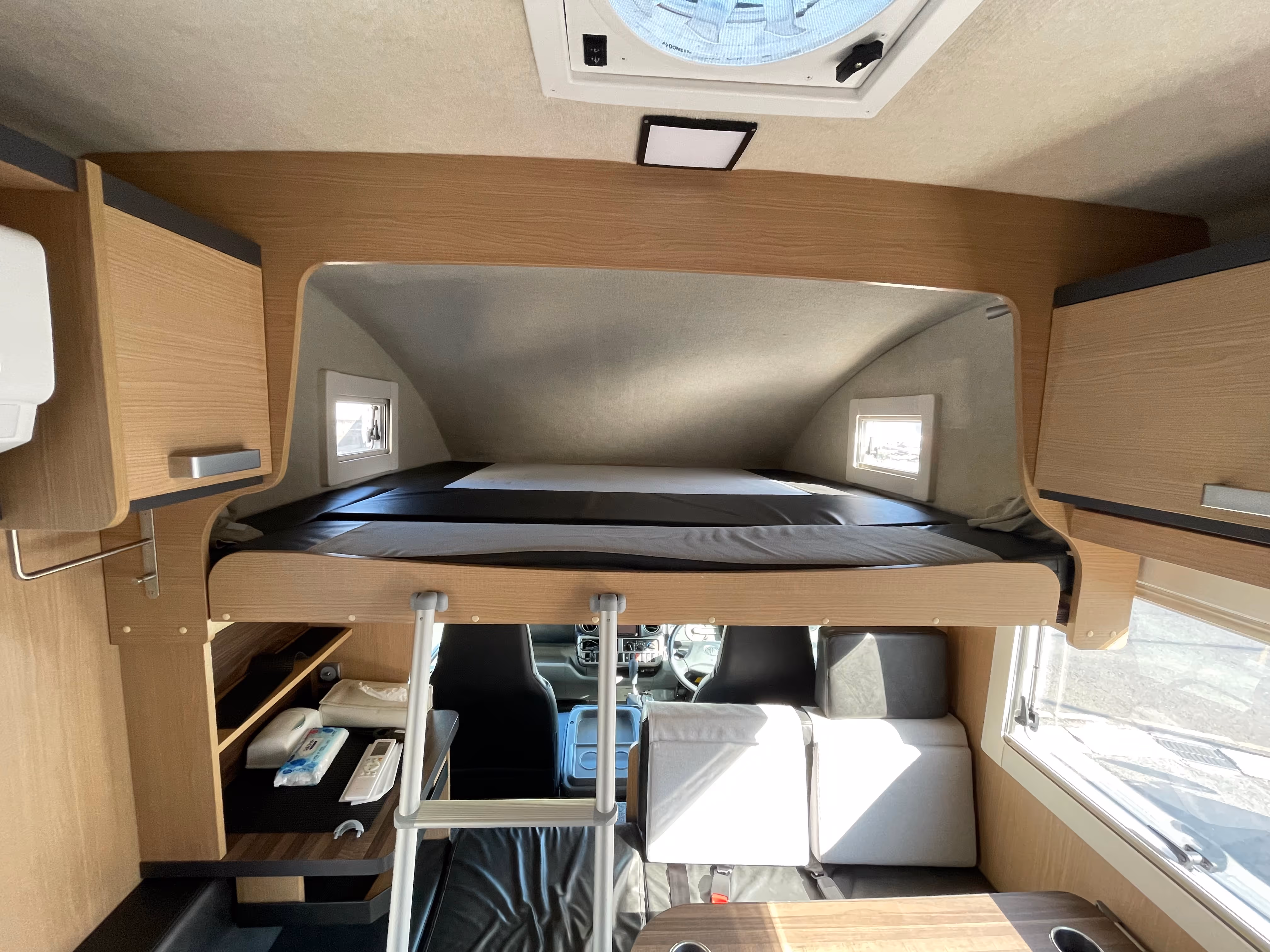 Corde Bunks Type B 4WD Interior