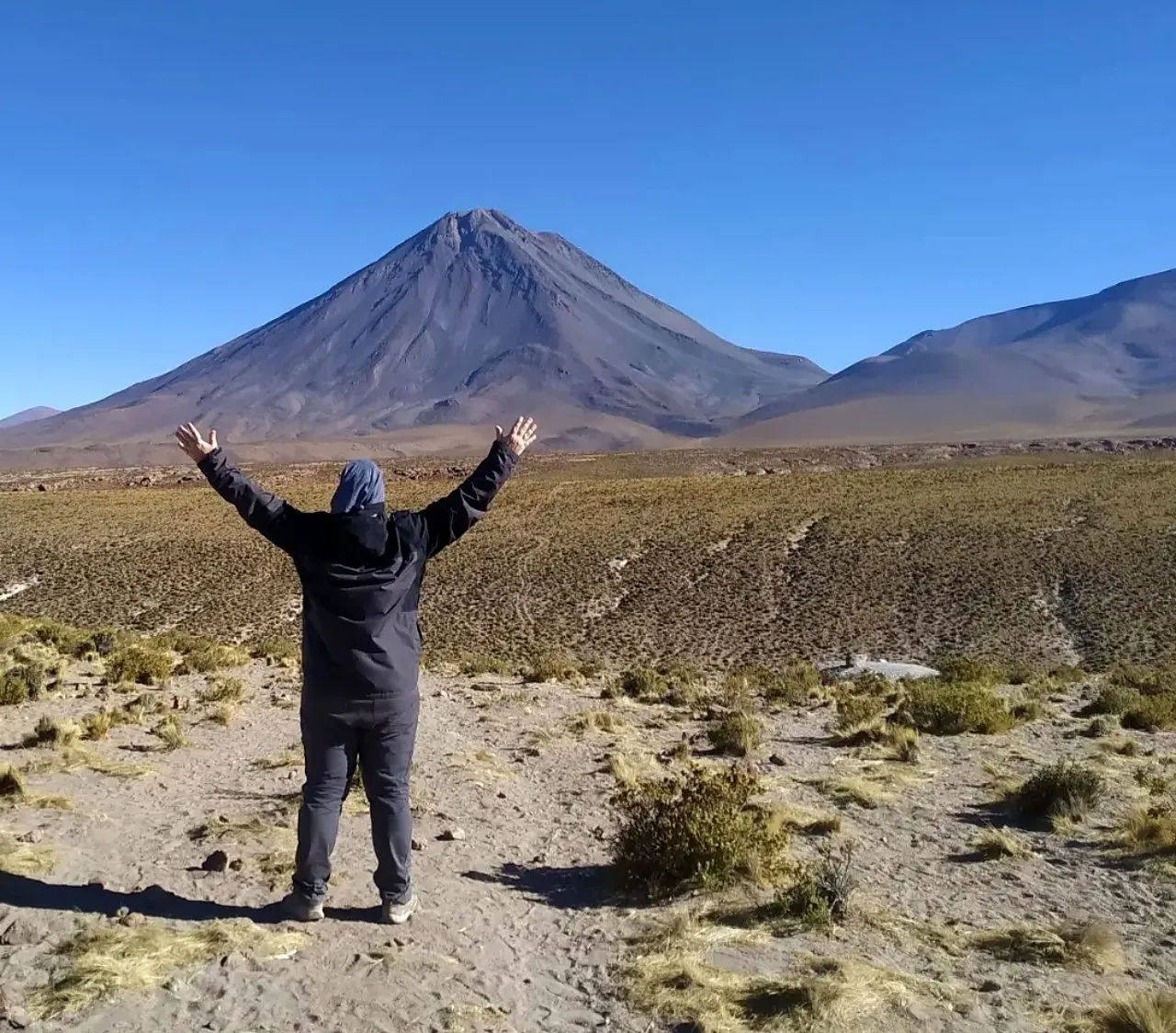 Gabriel dos Anjos no deserto do Atacama durante peregrinação