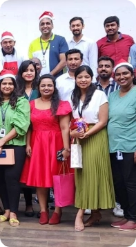 sapro employees group photo