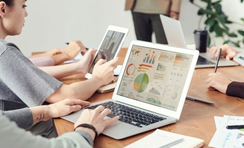 Best HRIS Software 