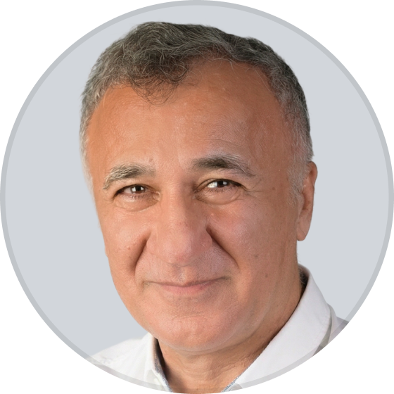 Portrait Foto von Dr. Ramin Ilbeygui