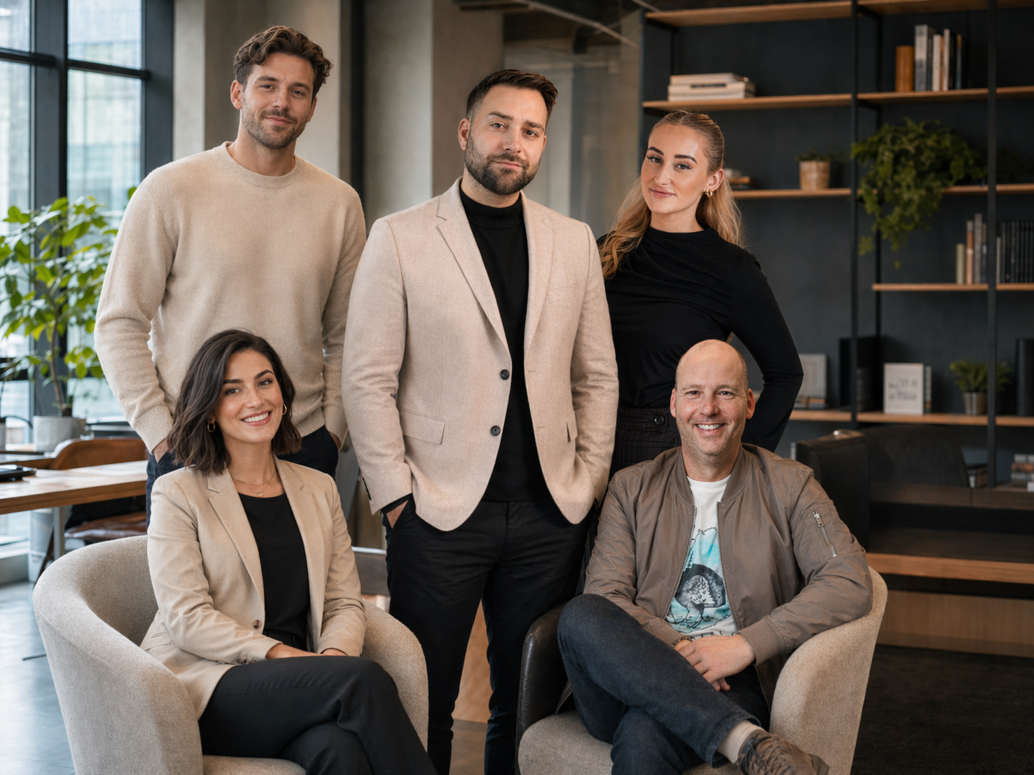 Het team van Bohm Energy op kantoor in Hoevelaken