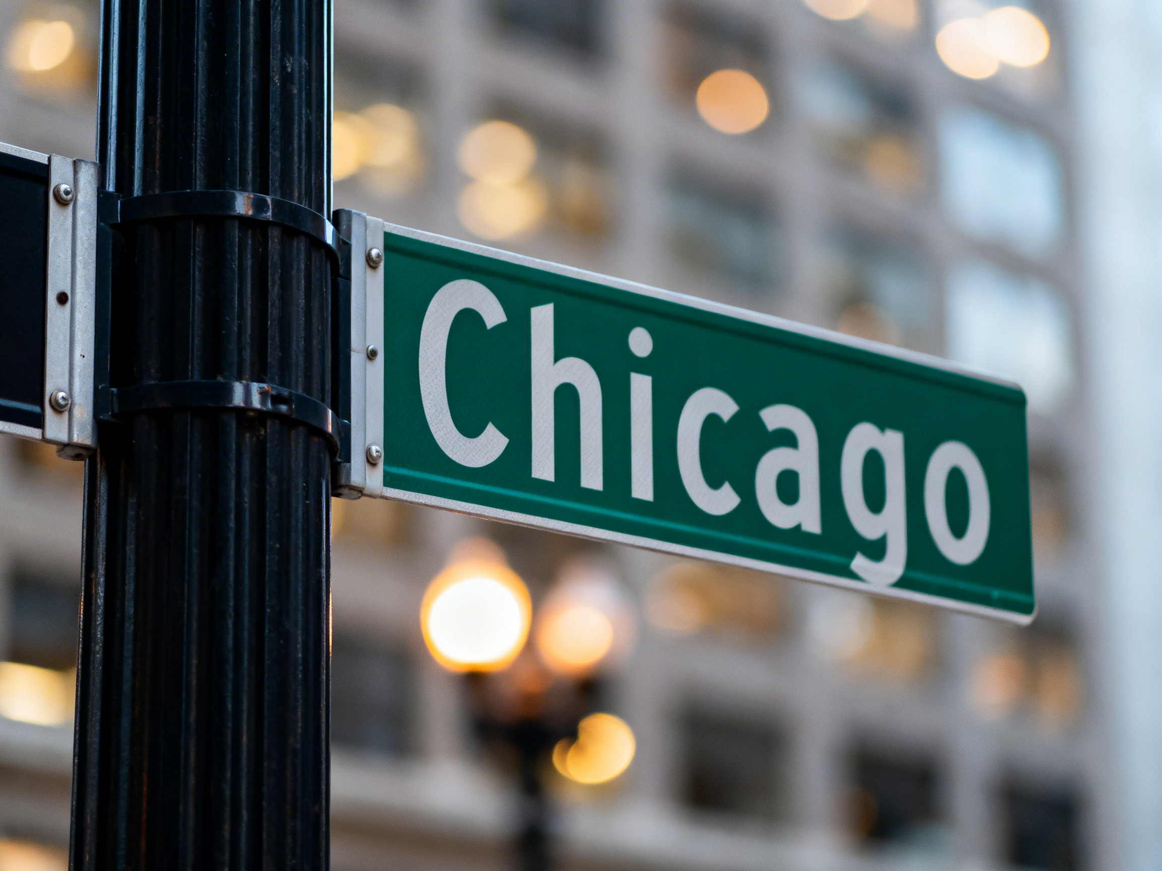 High on Hemp in Illinois: Chicago’s 260+ Retailers, Local Ordinances, and a 2025–2026 Compliance Forecast