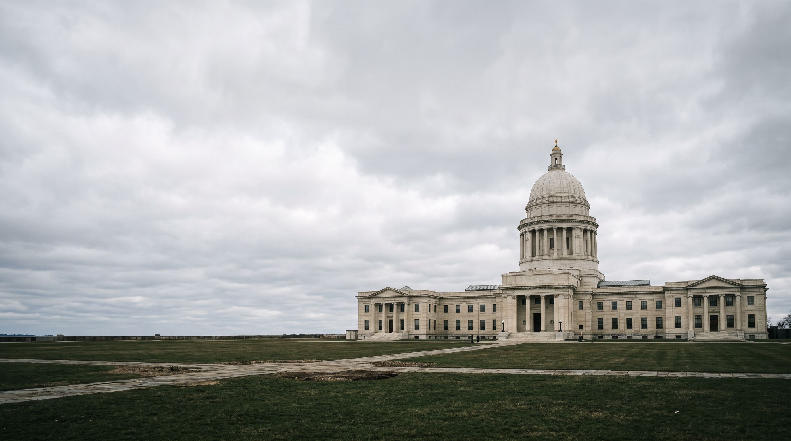 The Rhode Island State House in Providence, where regulators restarted the adult-use retail licensing round in 2026