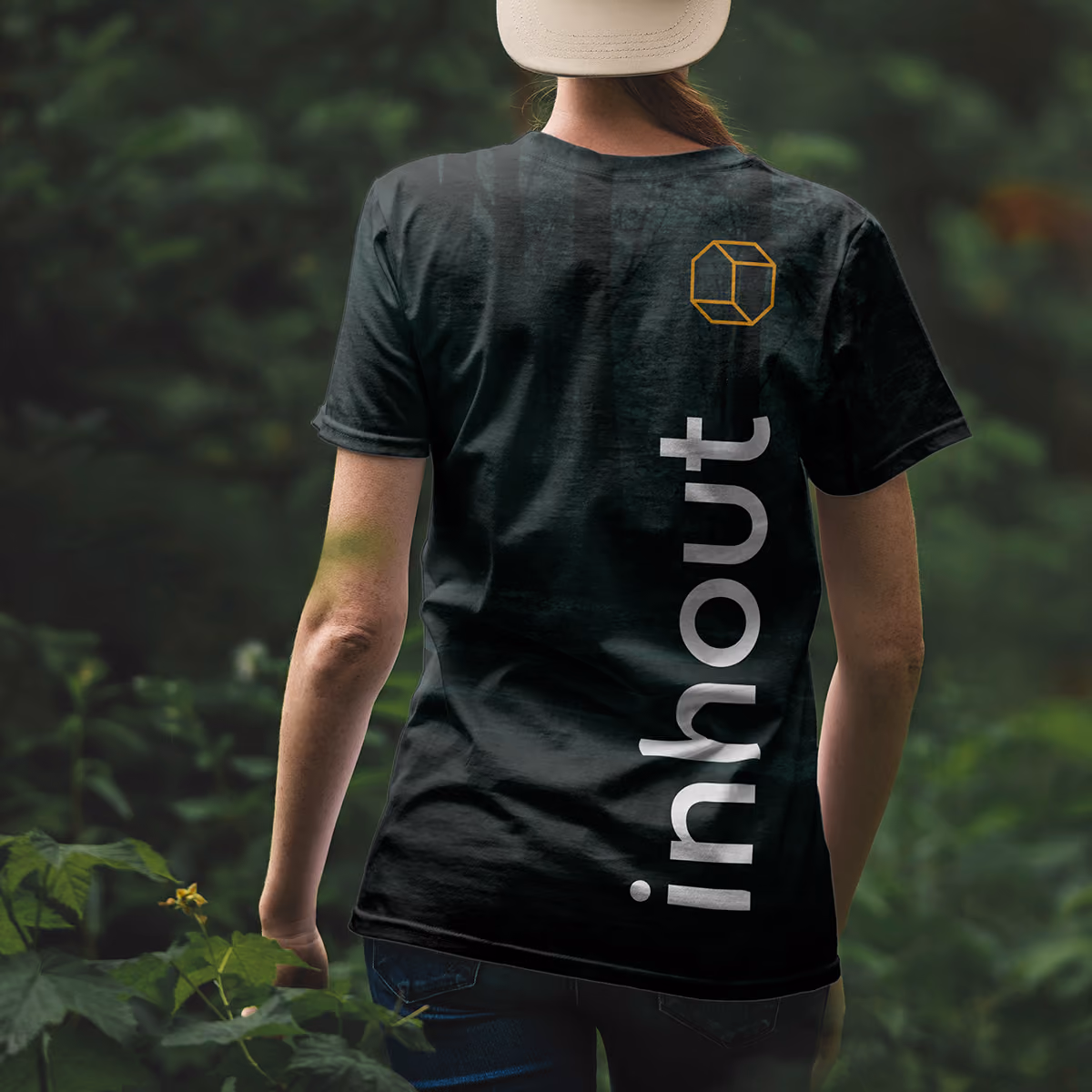 Inhout Tshirt back - Branding by SIX agency